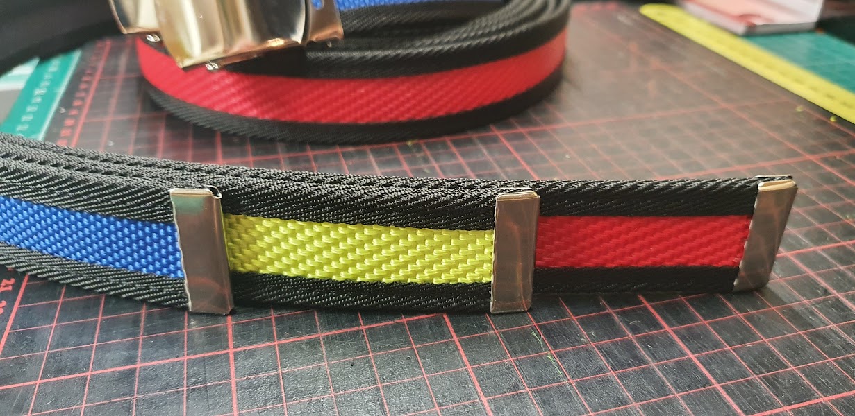 Kindergürtel 3cm gelb aus Feuerwehrschlauch 60cm lang