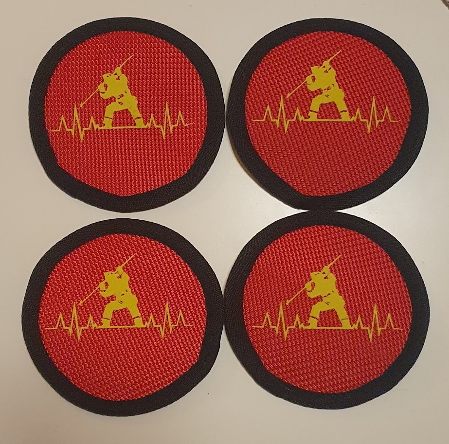 Glasuntersetzer rot mit Feuerwehrmann