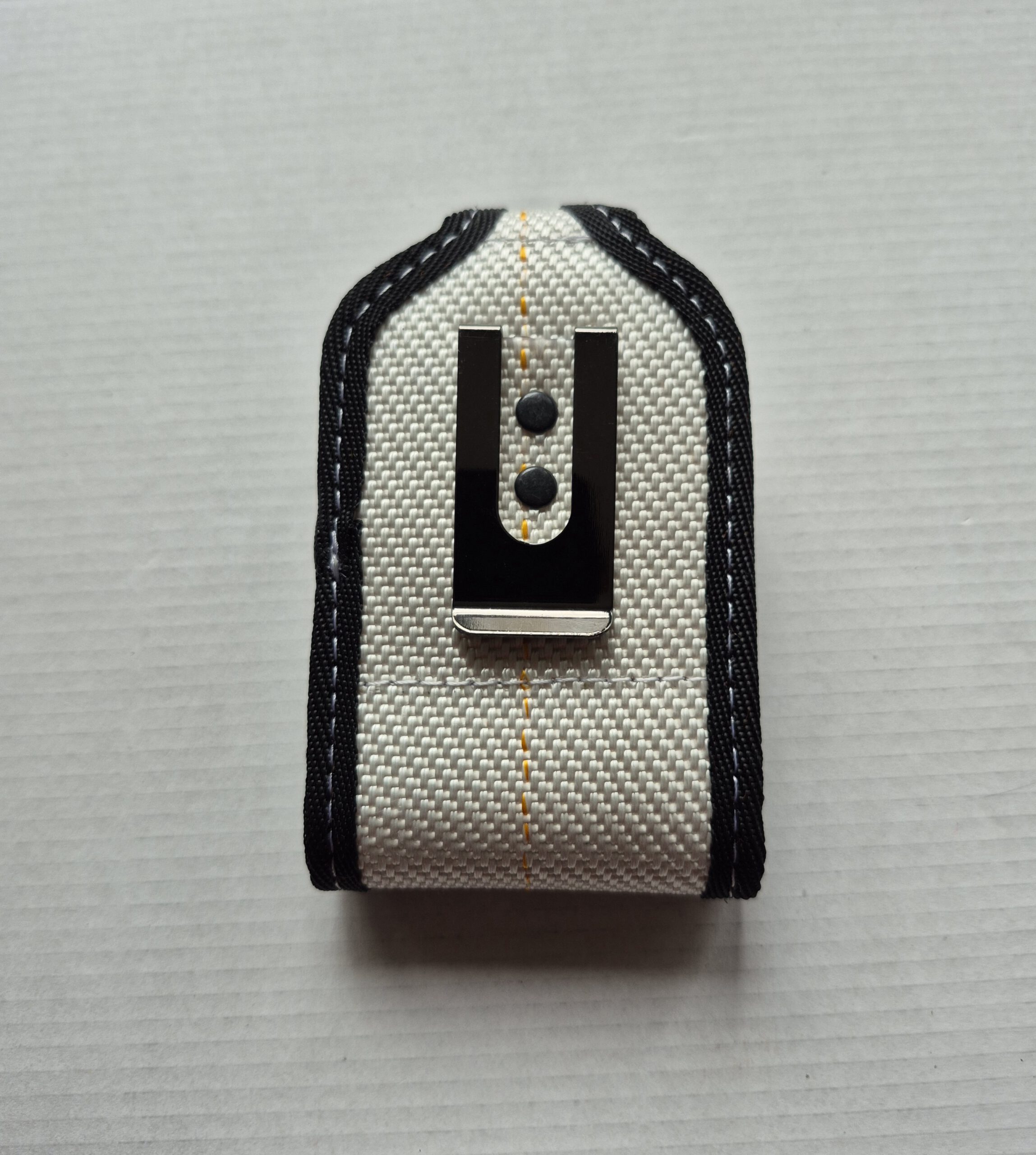 „Zwiesel“ Tasche für FME Motorola TPG2200 in Weiß mit Clip