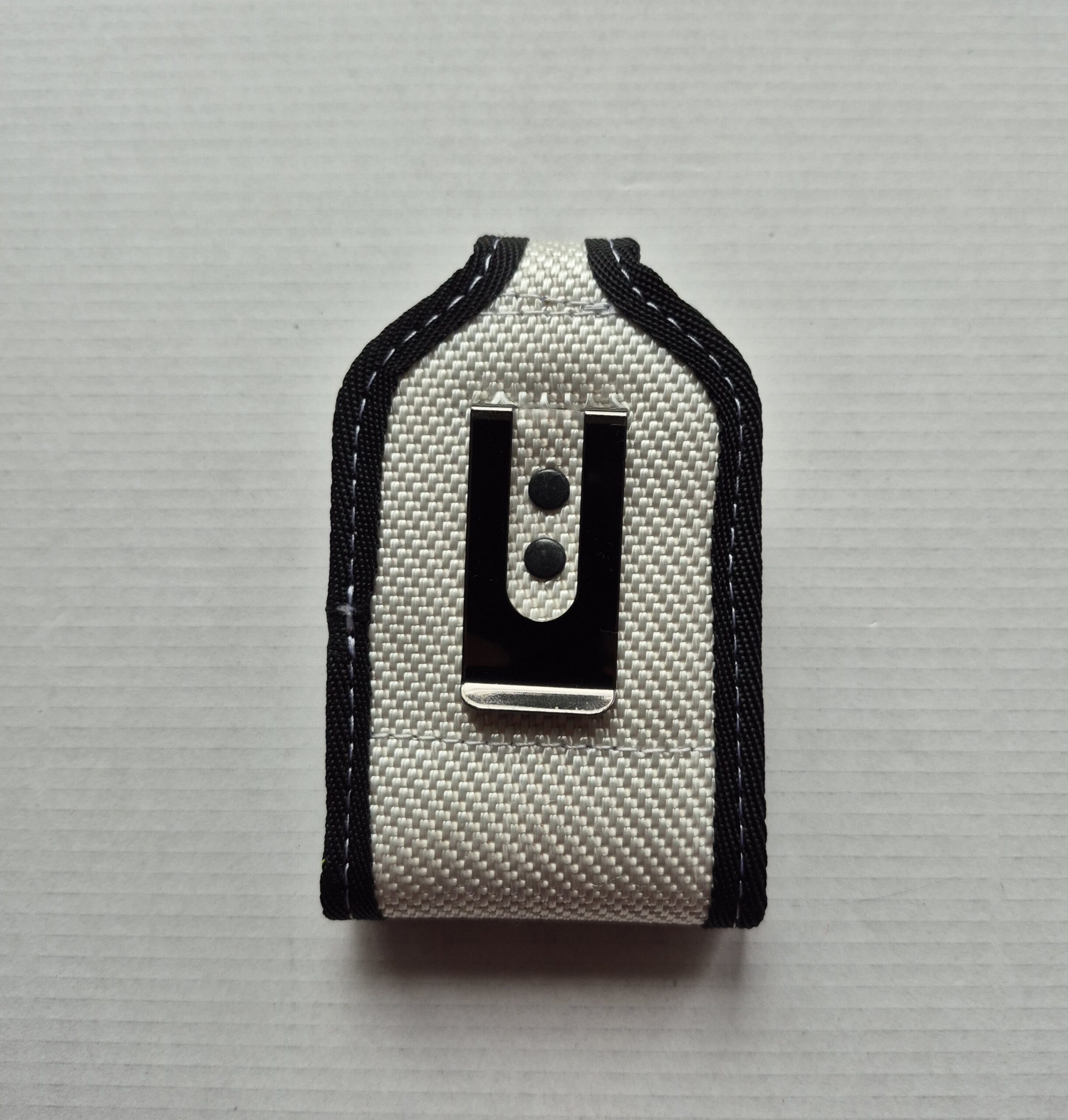 „Zwiesel“ Tasche für FME Airbus P8GR in Weiß mit Clip