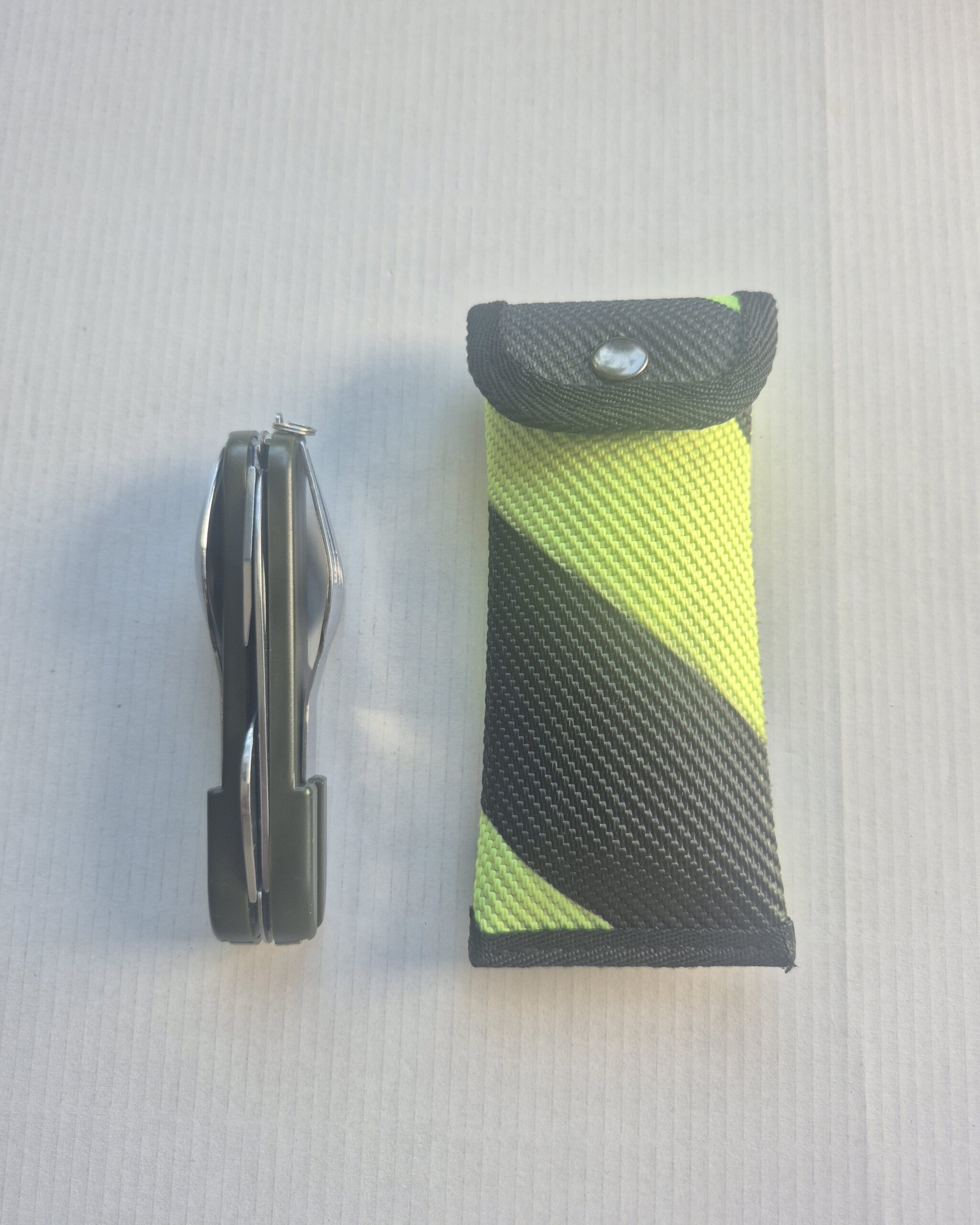 Tasche mit Essbesteck